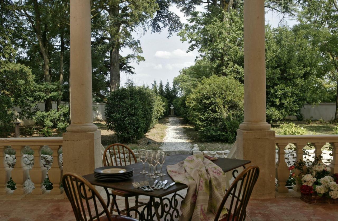 Le Manoir Saint Jean Hotel Exterior foto